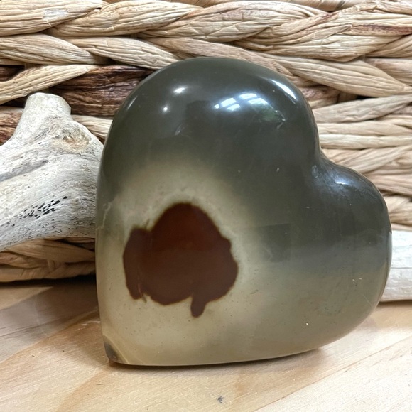 Polychrome Jasper heart - Picture 2 of 9